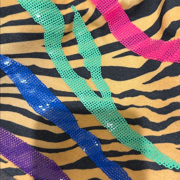 Queen of sparkles tiger stripe rainbow neon nwt shorts Xs - Picture 2 of 4